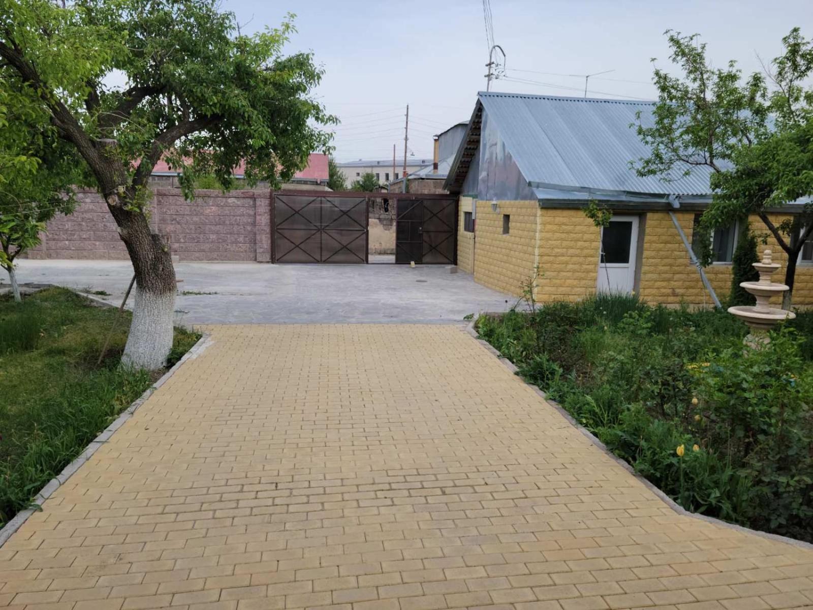 Artush & Raisa B&B Gjumri Exterior foto
