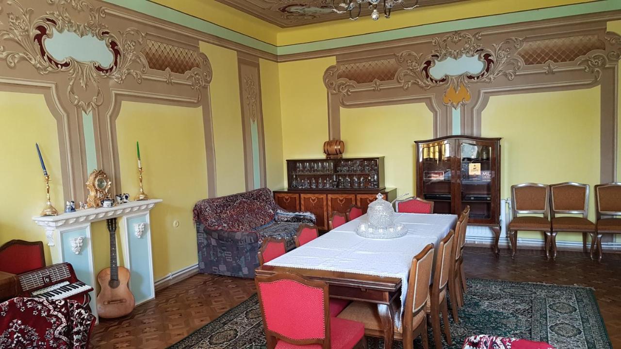 Artush & Raisa B&B Gjumri Exterior foto